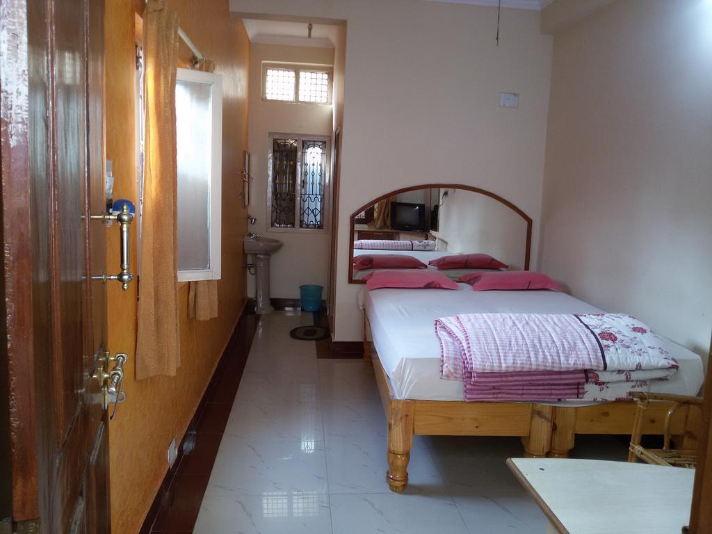 Lakshmi Heritage Tourist Home Hampi Zimmer foto